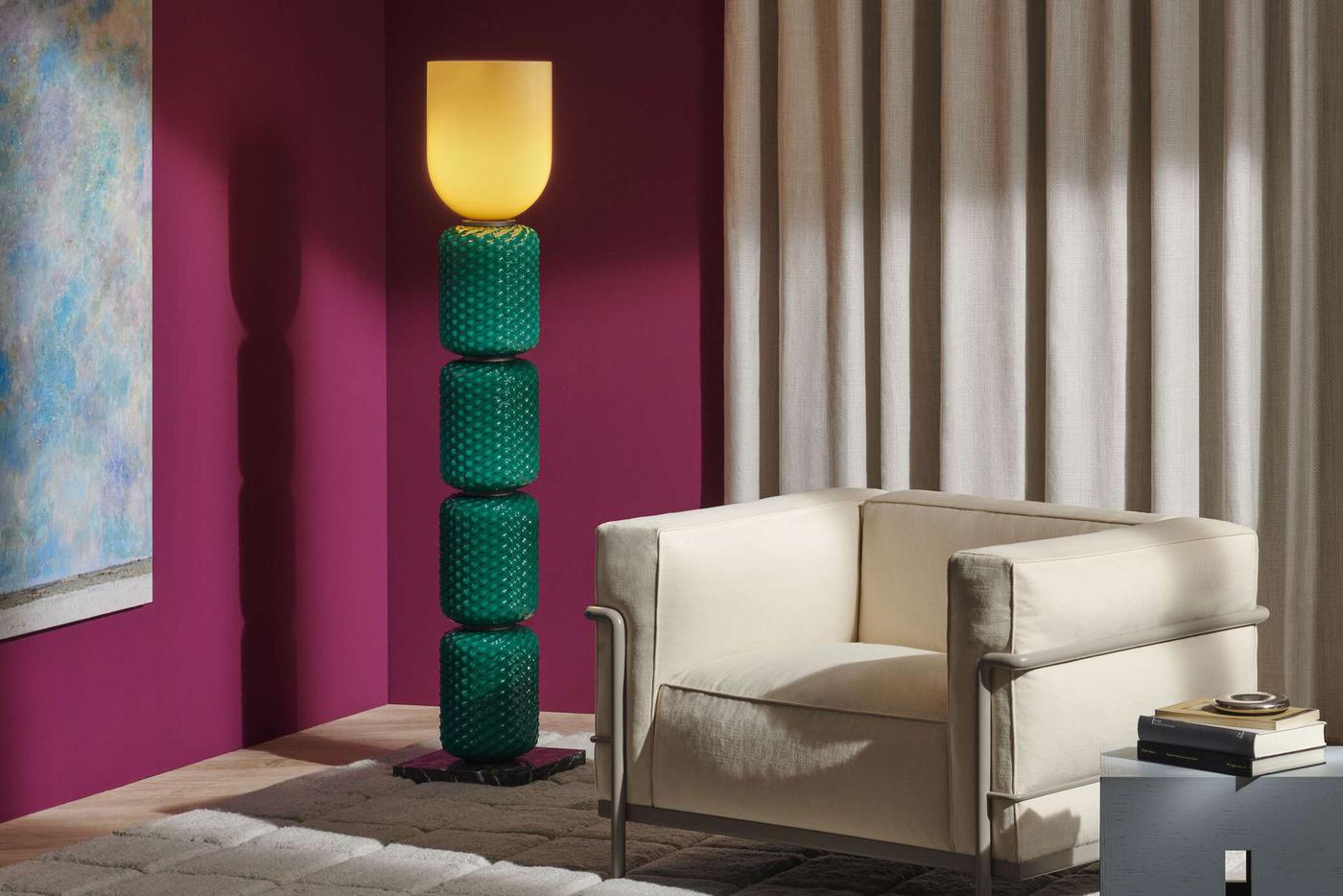LC3 (Le Grand Confort Armchair).
