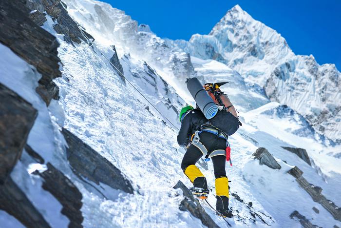 В России хотят запретить восхождения выше 4000 м без гидов