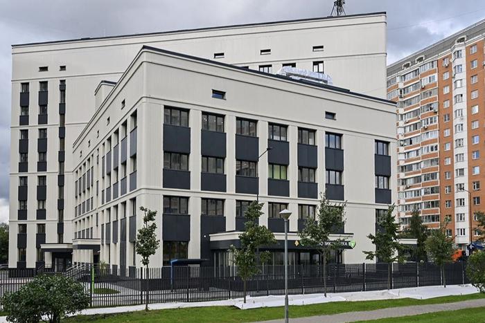 Собянин объявил о завершении реконструкции поликлиники в районе Северный