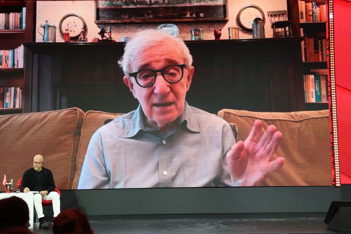 "Если фильм плохой – мне некого винить, кроме себя": Вуди Аллен стал гостем Недели кино в Москве