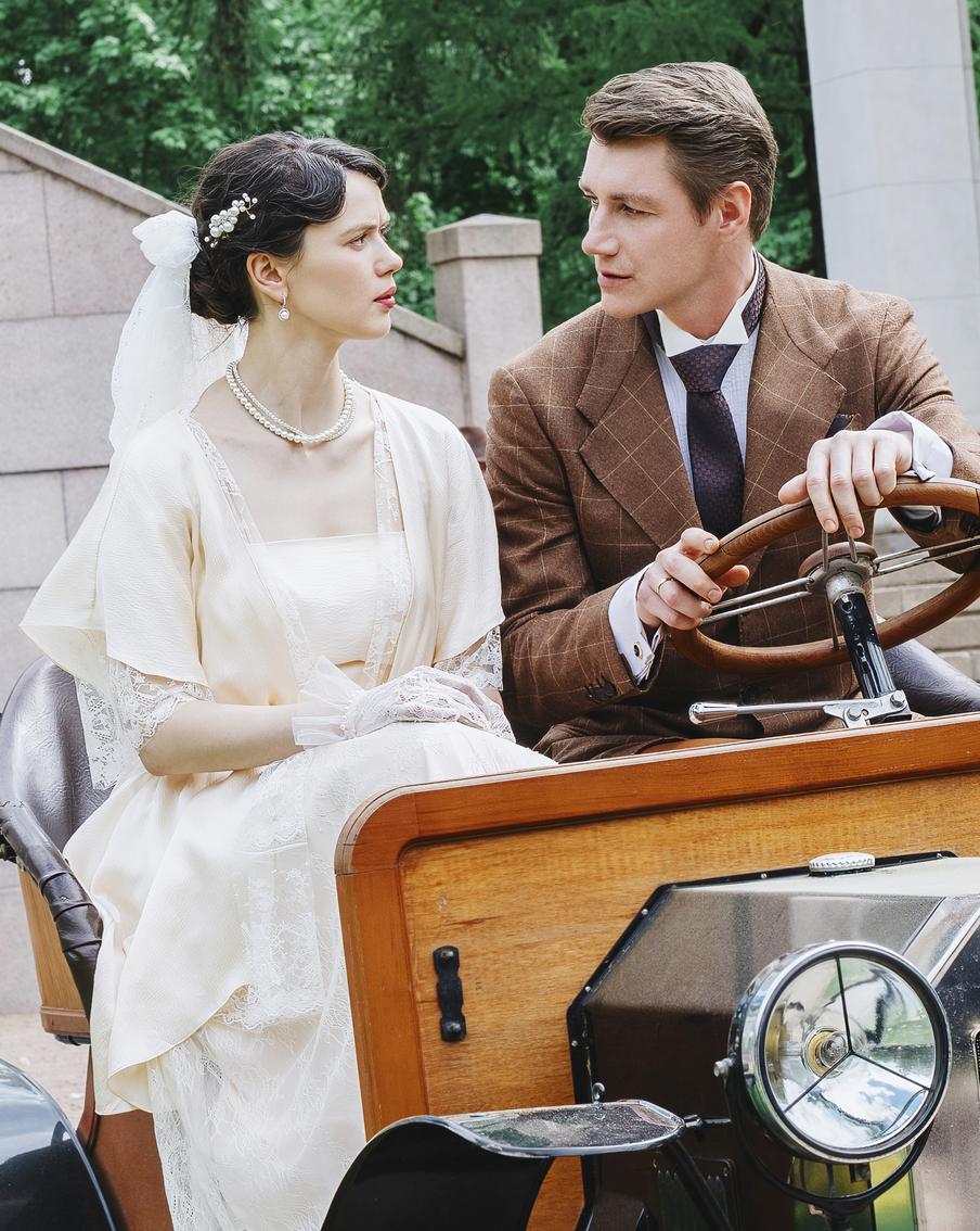 В кинопарке "Москино" прошли съёмки авантюрной комедии "Московская касса невест"