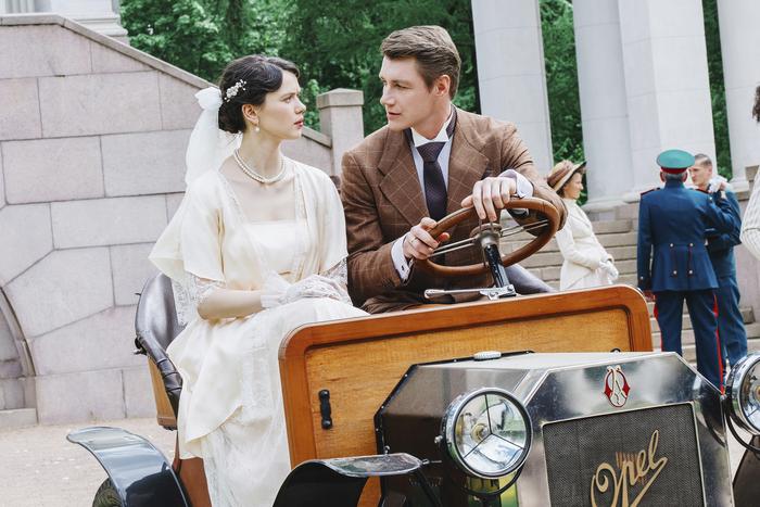 В кинопарке "Москино" прошли съёмки авантюрной комедии "Московская касса невест"