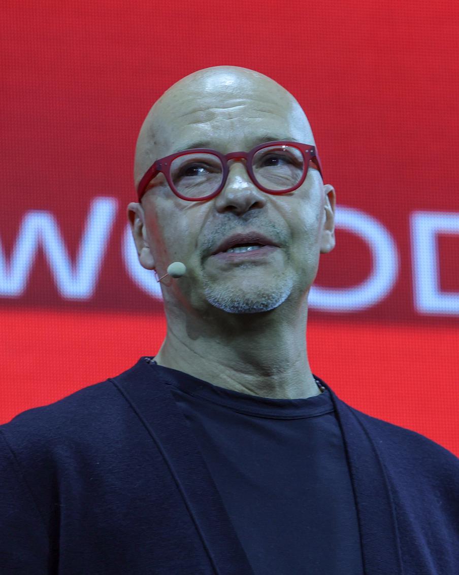 Федор Бондарчук поблагодарил Сергея Собянина за то, что он делает для кино