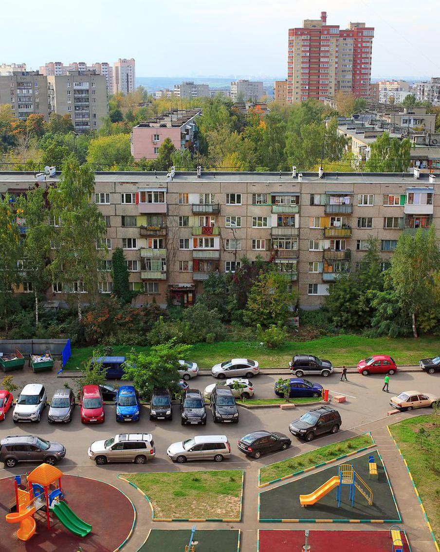 Колунов: за самозахват парковки во дворе грозит штраф до 10 тыс. рублей