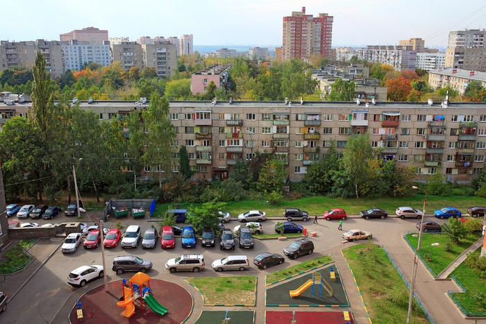 Колунов: за самозахват парковки во дворе грозит штраф до 10 тыс. рублей