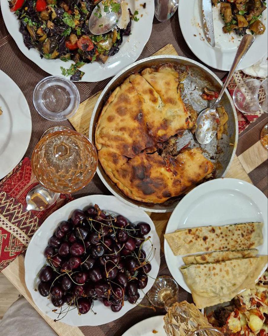 Национальные блюда Дагестана сытные и вкусные.
