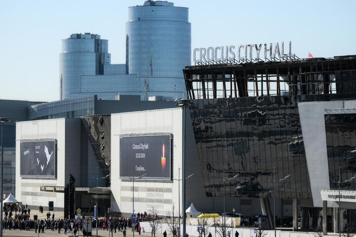 Стало известно, как посетители "Крокуса" избежали гибели во время атаки боевиков