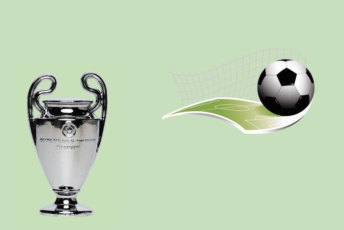 Российские футболисты начинают погоню за большим "ушастым" кубком