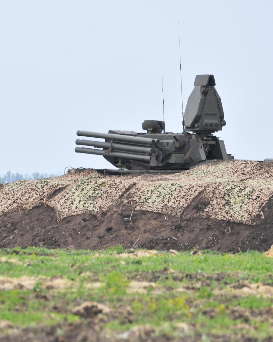 За ночь расчёты ПВО уничтожили 54 украинских беспилотника над регионами России