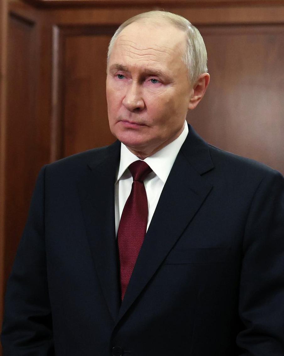 Уровень доверия к Владимиру Путину вырос и превысил 80%