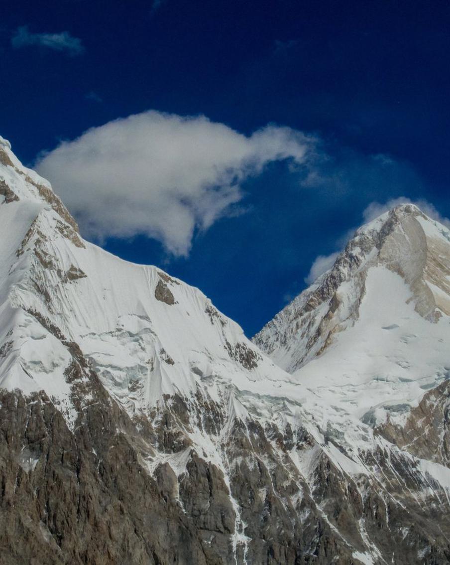 Альпинист рассказал, был ли у застрявшей на пике Победы россиянки Наговициной шанс спуститься с горы и спастись