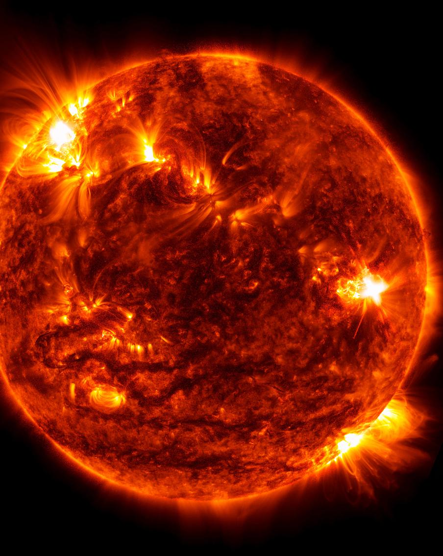 В ближайшие дни на Солнце могут произойти мощнейшие вспышки, которые могут негативно сказаться на Земле