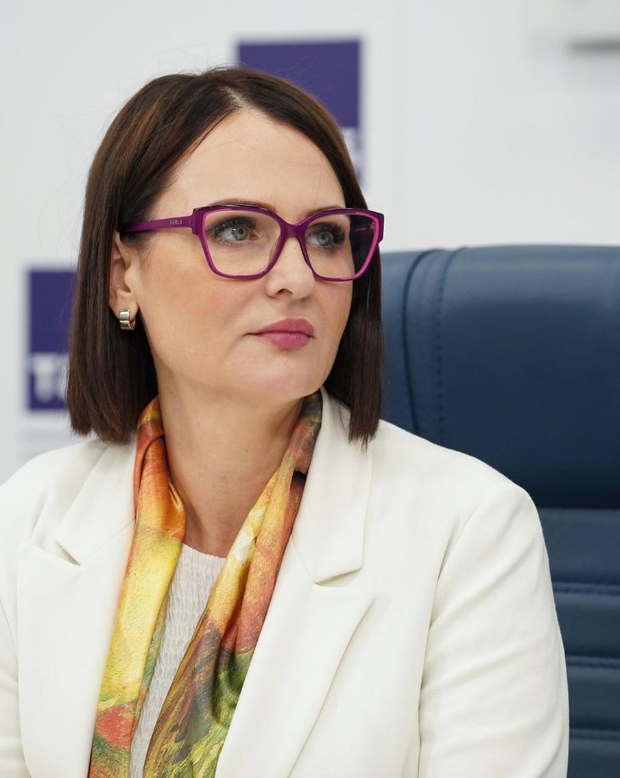 В Госдуме рассказали какие подарки можно подарить любимому учителю на 1 сентября не нарушая закон