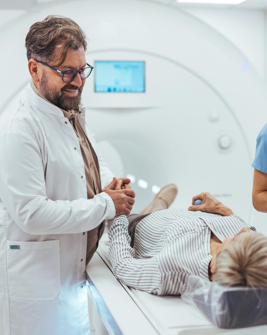 Врач рассказала, при каких условиях пациенту делать КТ, а при каких – МРТ