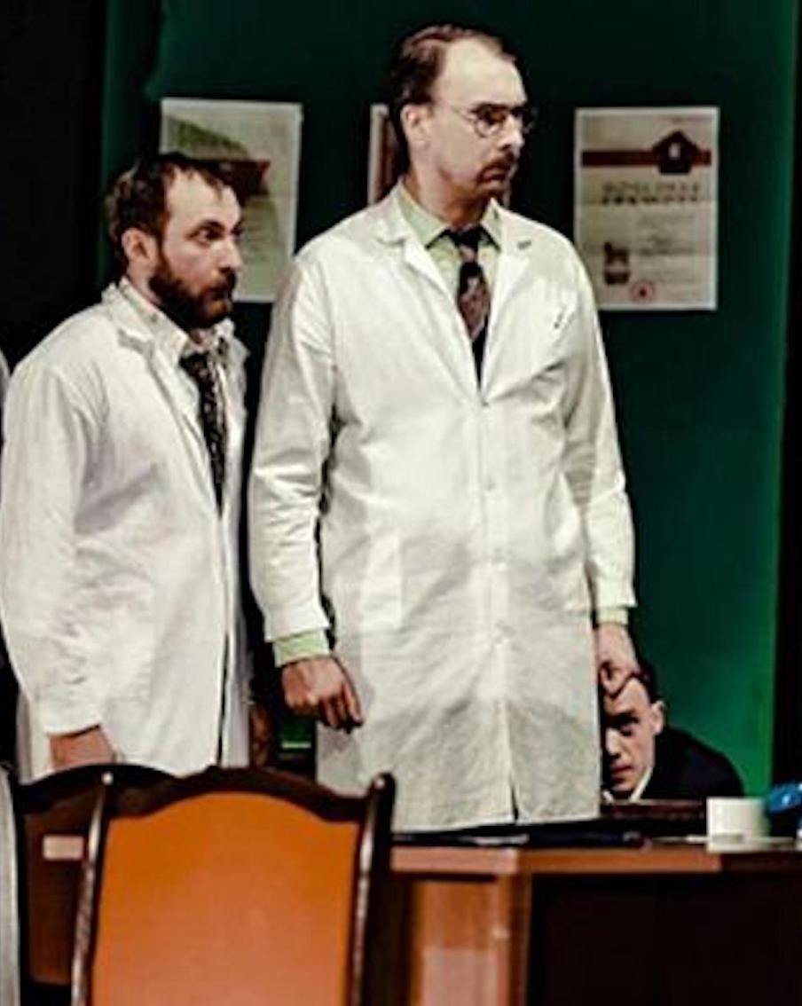 Афиша на 2 сентября: ловим Чичикова на обмане, украшаем шоппер и улучшаем физподготовку