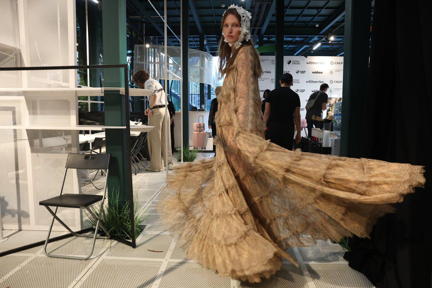 Фрагменты Московской недели моды