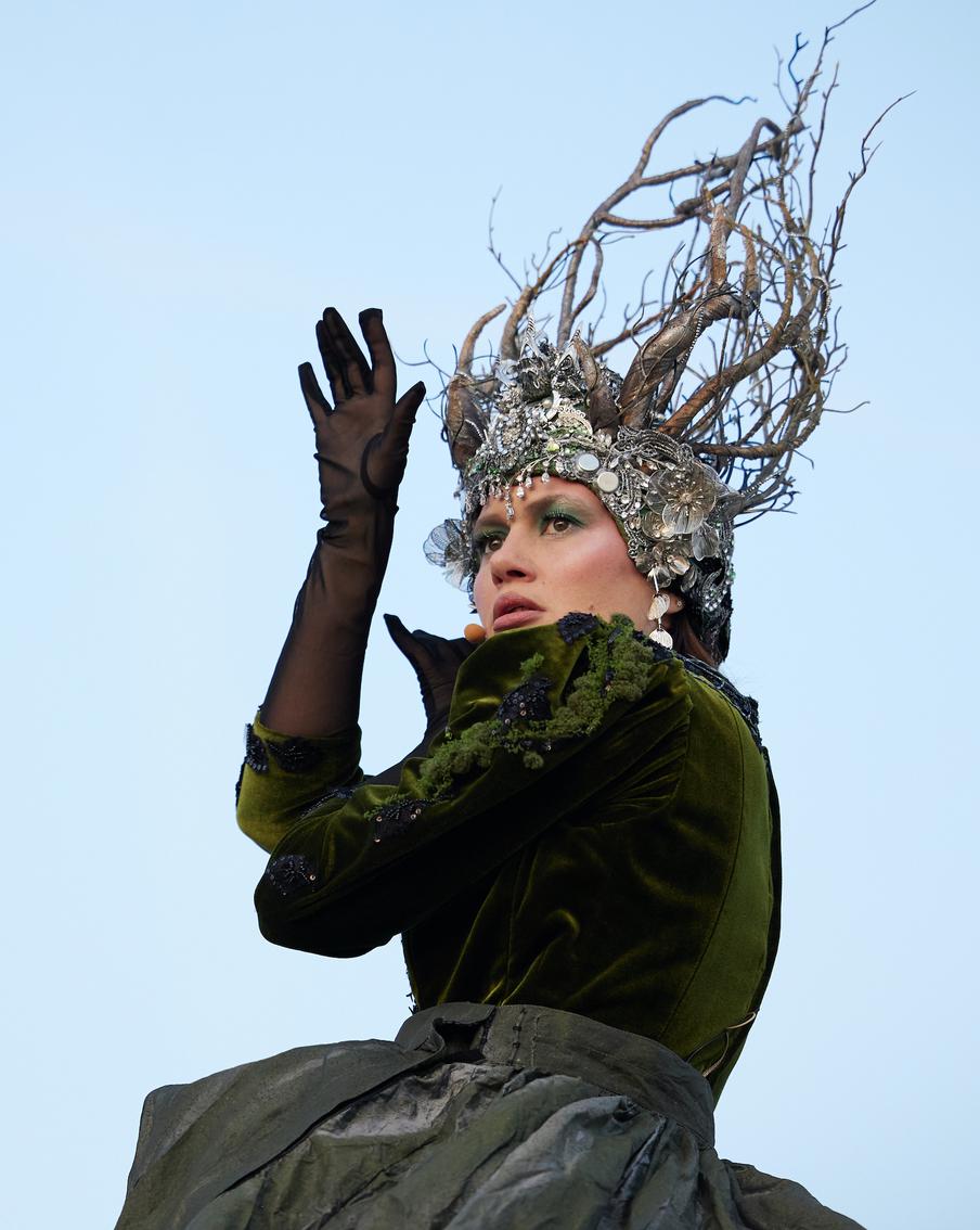 От балетной грации до цифрового спектакля: топовые показы Московской недели моды – 2025