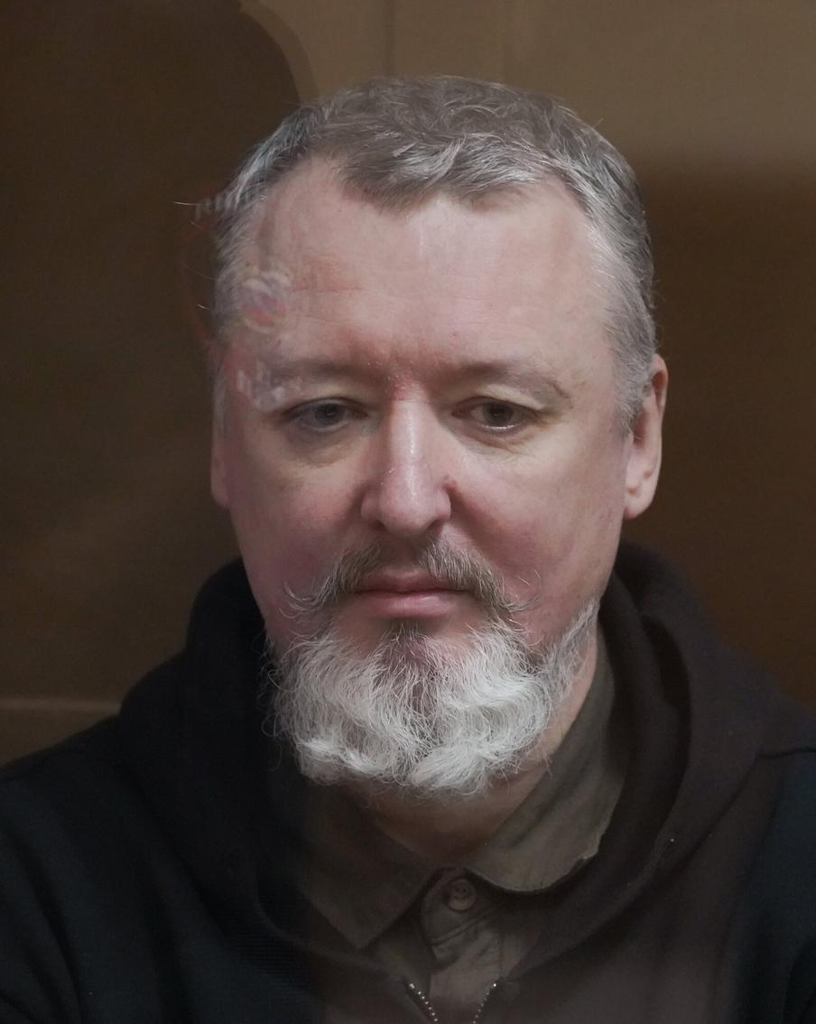 Стали известны подробности состояния здоровья Игоря Стрелкова, отбывающего в колонии четырёхлетний срок за призыв к экстремизму