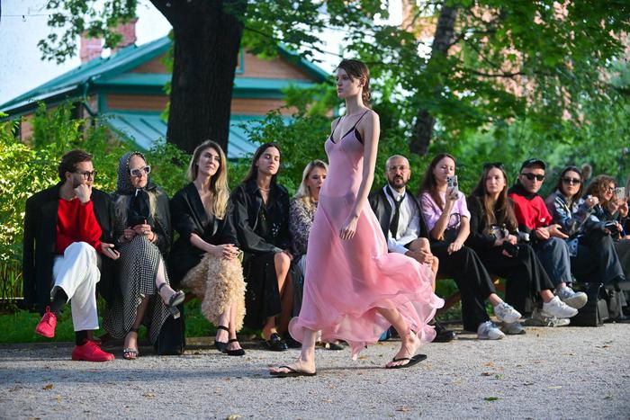 Молодые дизайнеры рассказали, какие возможности открывает Неделя моды в Москве