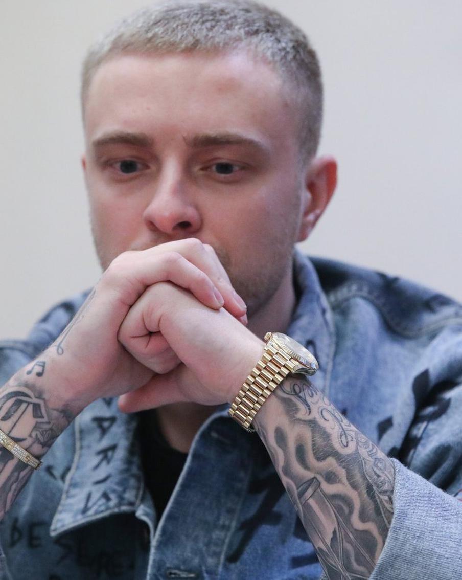 Егор Крид ответил на критику его шоу в "Лужниках" с помощью Алладина и Жасмин