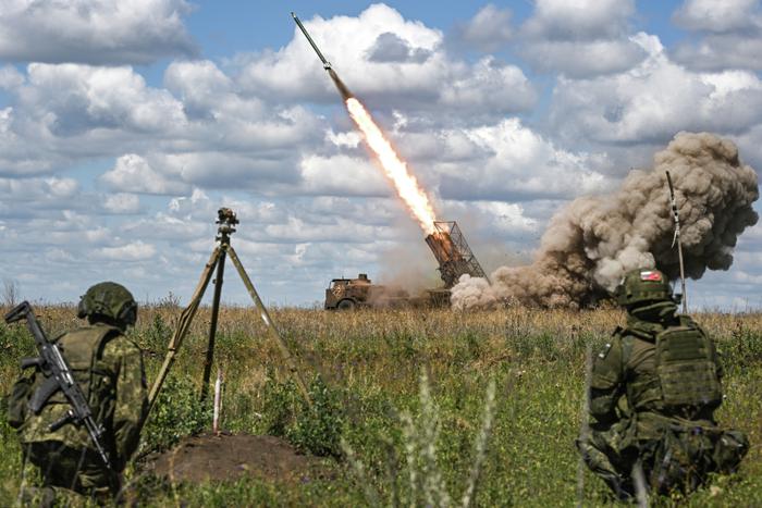 Минобороны: ВС России поразили объекты ВПК Украины