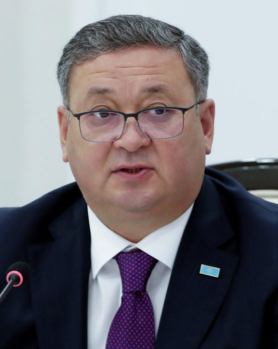 Власти Казахстана опровергли слухи о задержании Мурата Нуртлеу