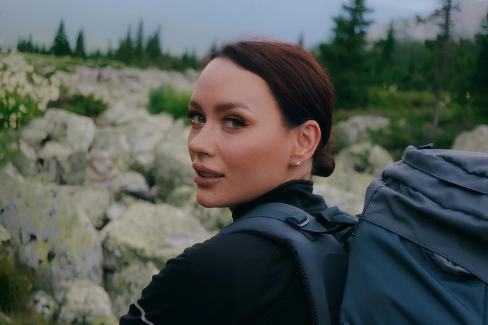 Сегодня 100 км пешком, а завтра – на работу: столичная блогерша рассказала о невероятном рекорде