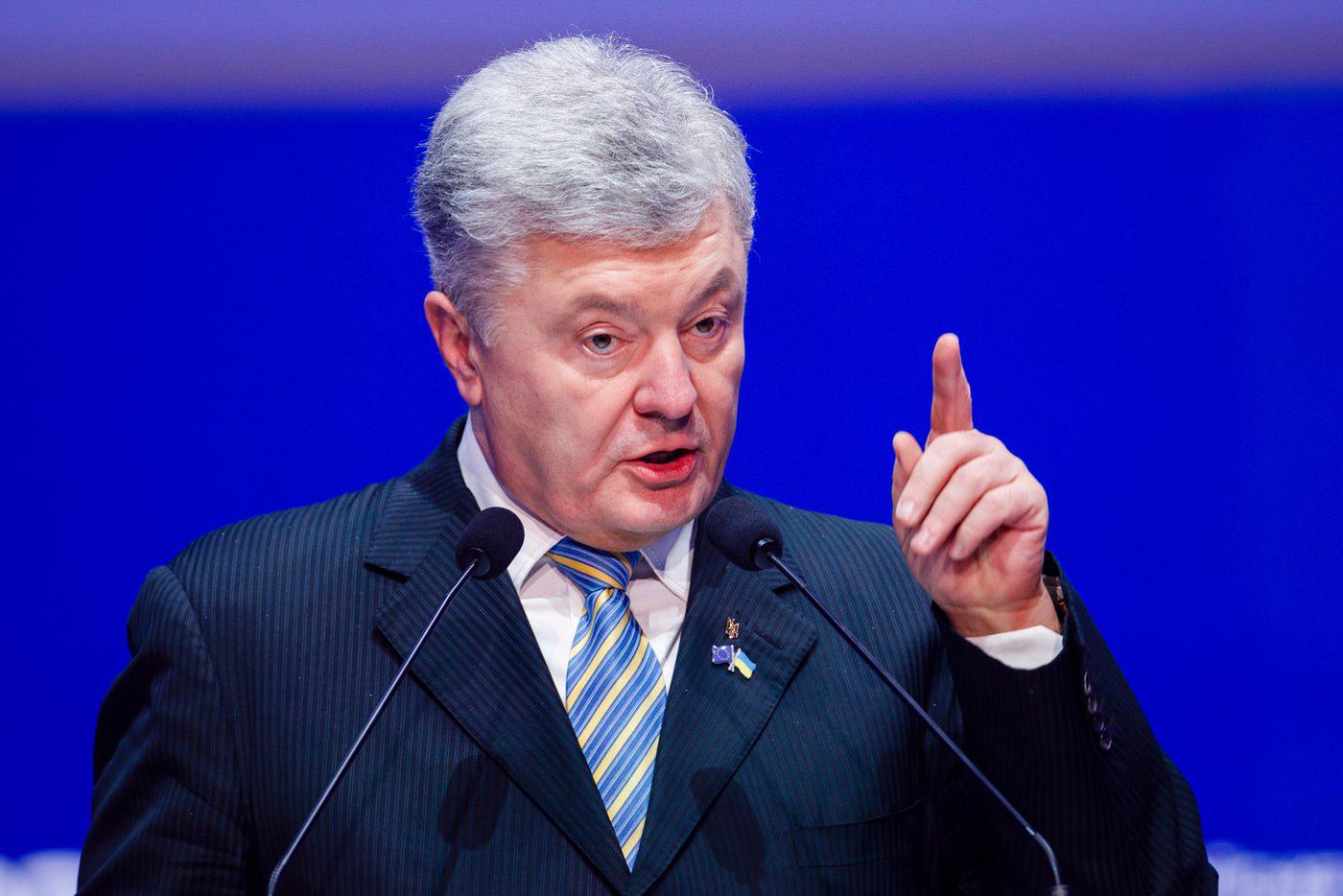 Экс-офицер СБУ: Порошенко в 2015 году тайно распорядился начать теракты в России