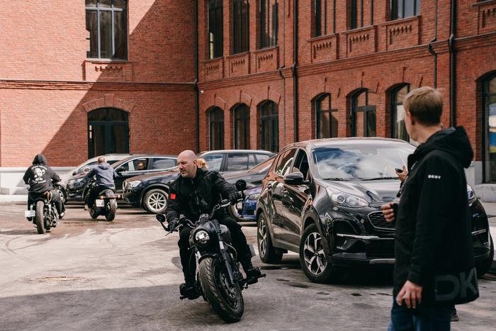 На площадках Московского кинокластера идут съёмки фэнтези-сериала "Тайный город"