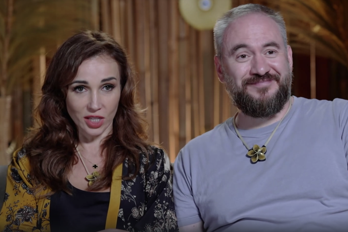 Анфиса Чехова не умеет готовить, а Оскар Кучера без ума от жены: что показало новое реалити-шоу "Ставка на любовь"