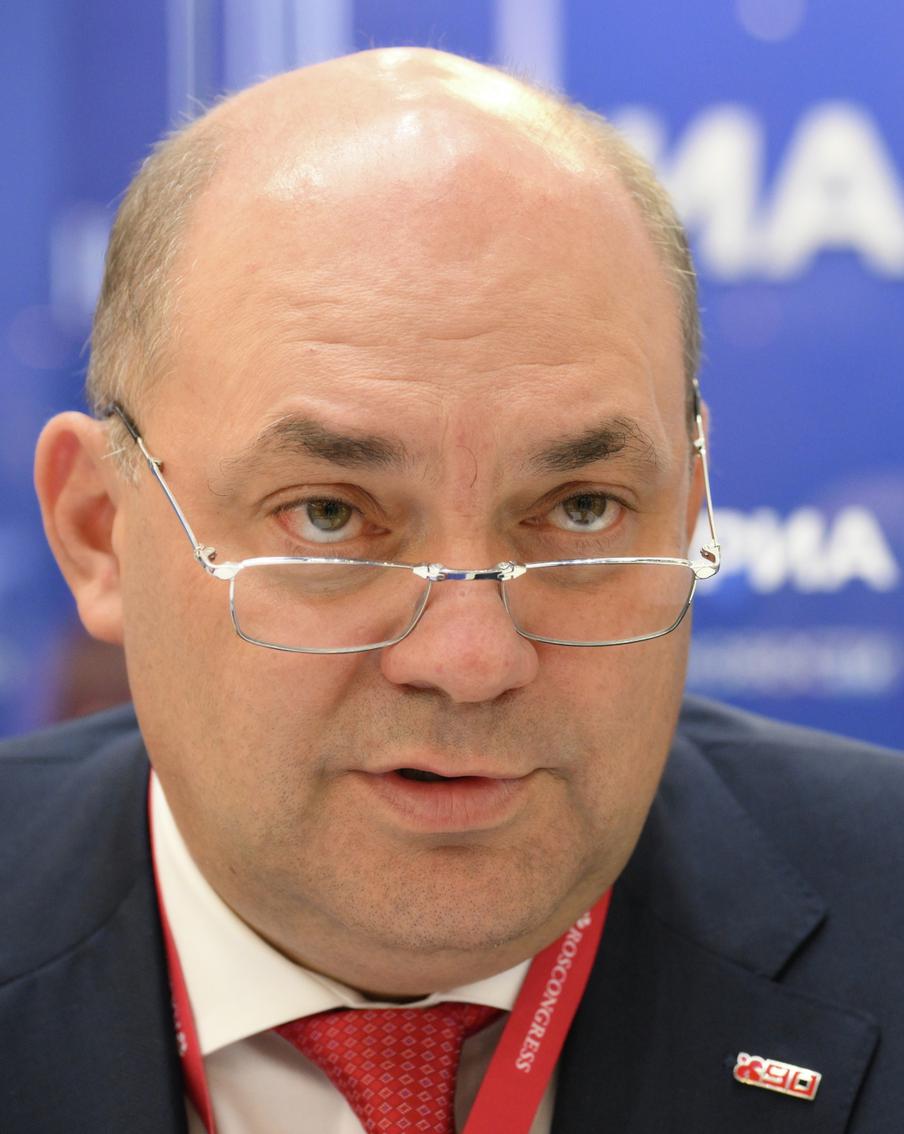 Экс-губернатор Курской области Смирнов признался во взятках