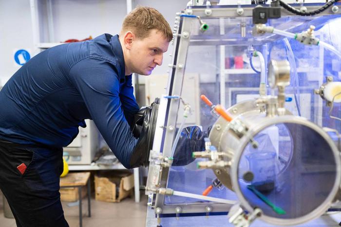 Российские учёные использовали 3D-принтер для улучшения титановых имплантов