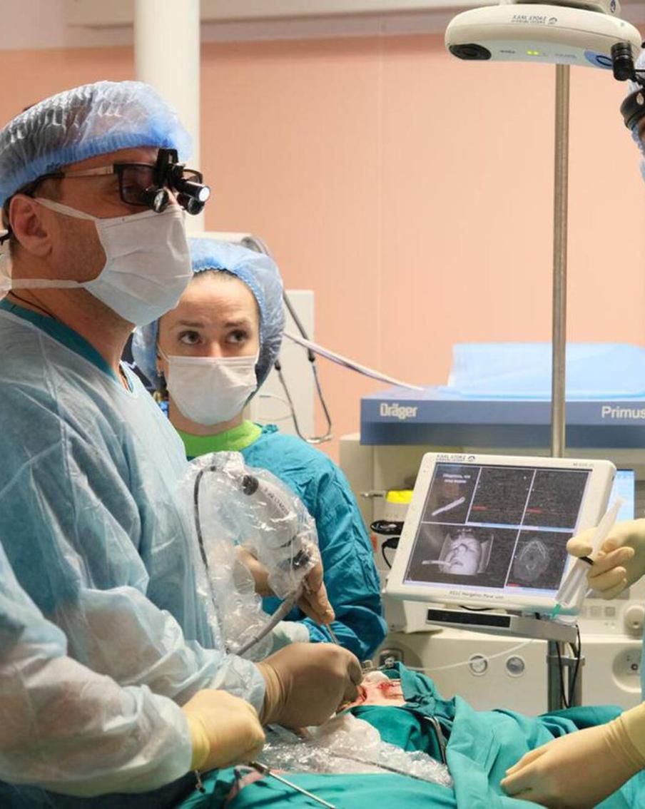 В Боткинской больнице еле спасли глаз пациента – перестал лечиться от синусита