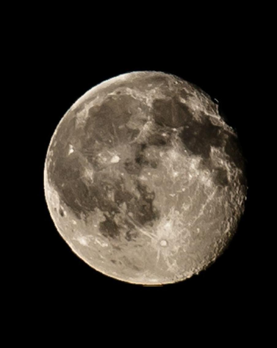 Россия планирует семь миссий к Луне до 2036 года