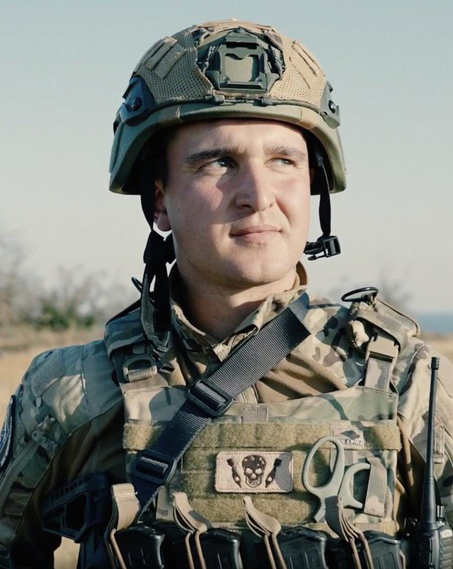 Российские военные поздравили Москву с Днём города