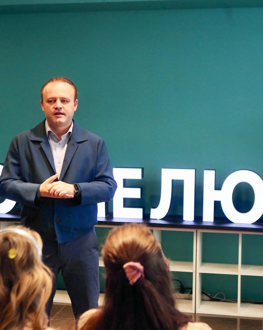 "Новые люди": голосование на экстерриториальных участках в Москве идет штатно