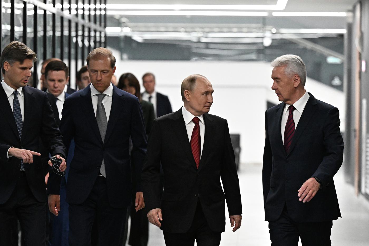 Путин и Собянин открыли в Москве новый комплекс больницы святого Владимира