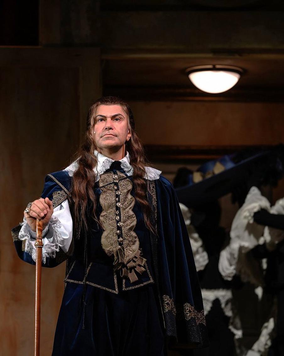 Цискаридзе стал королём, а Козловский — детским писателем: рассказываем, что посмотреть в новом сезоне на столичных подмостках