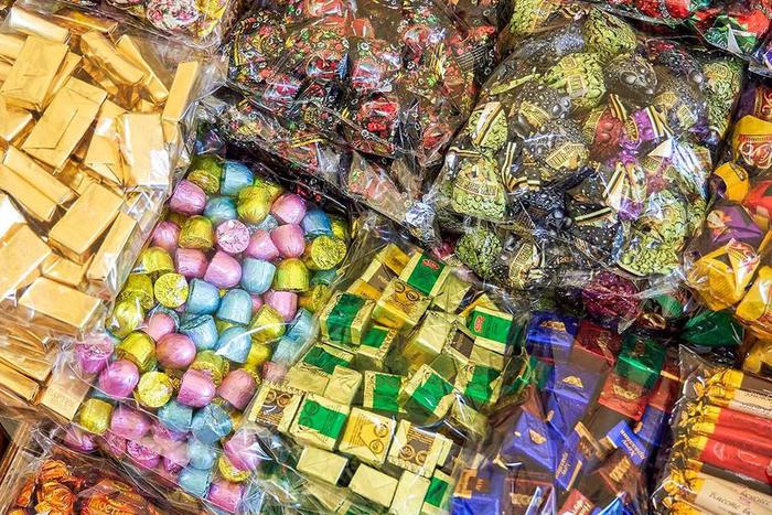 Предприниматели из Левобережного района отправляют в зону СВО продуктовые наборы