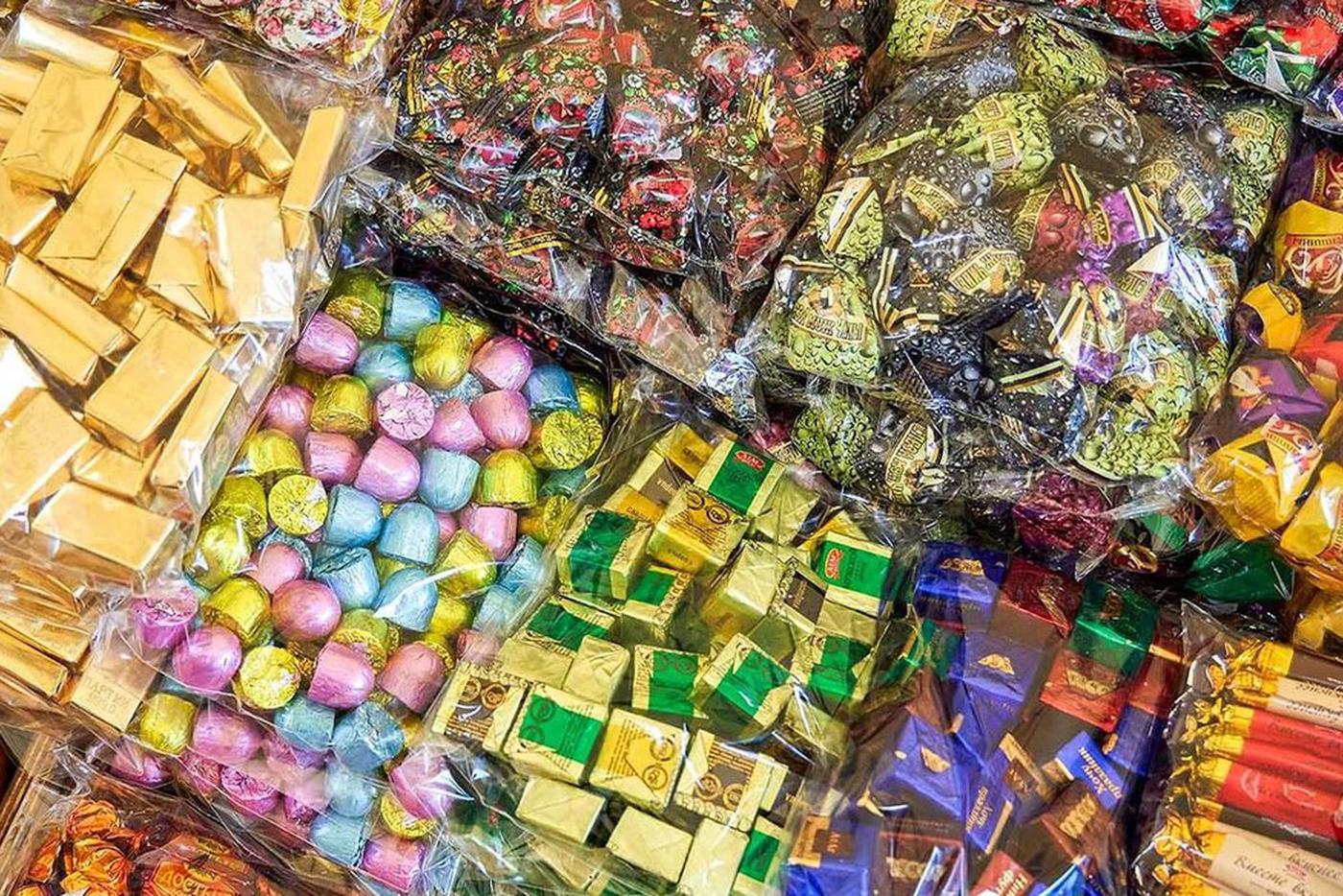 Предприниматели Левобережного района помогают бойцам СВО продуктами