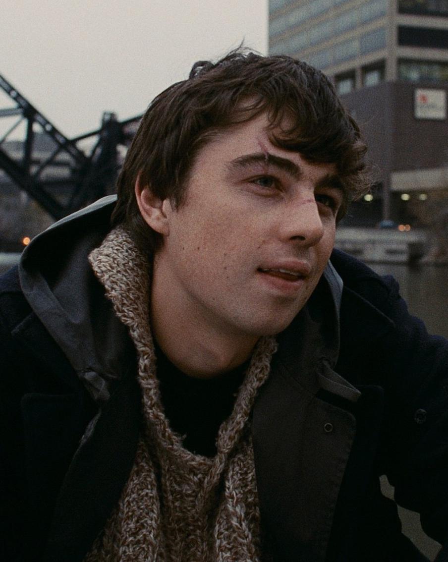 Фильм о "Брате" открыл фестиваль онлайн-кинотеатров "Новый сезон"