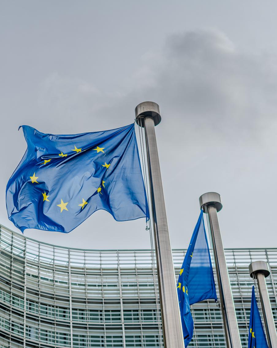 ЕС обсуждает изъятие €170 млрд активов РФ для помощи Украине