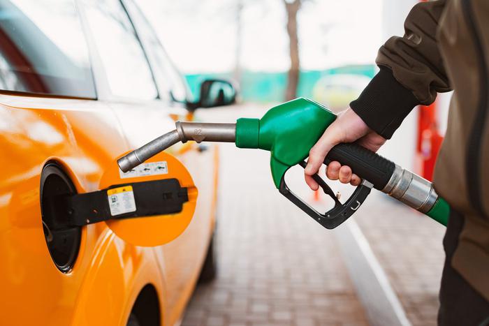 Почему в России растут цены на бензин и причём здесь ВСУ – эксперт