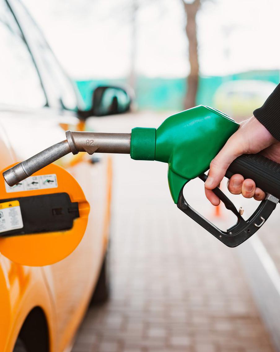 Почему в России растут цены на бензин и причём здесь ВСУ – эксперт