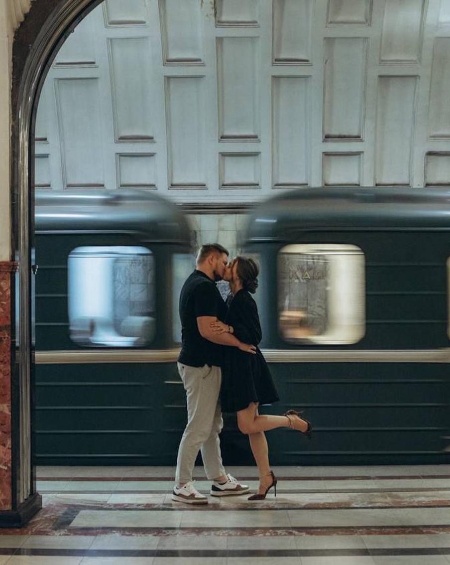 Москвичка снимает влюблённые пары: как девушка-химик открыла в себе талант фотографа