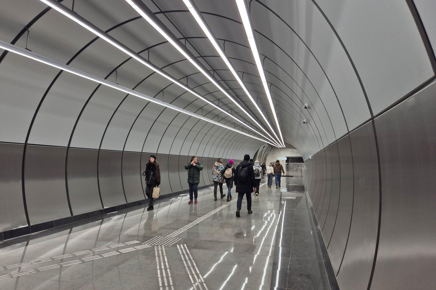 Эксперт: система переходов в столичном метро оптимизирует движение пассажиропотоков