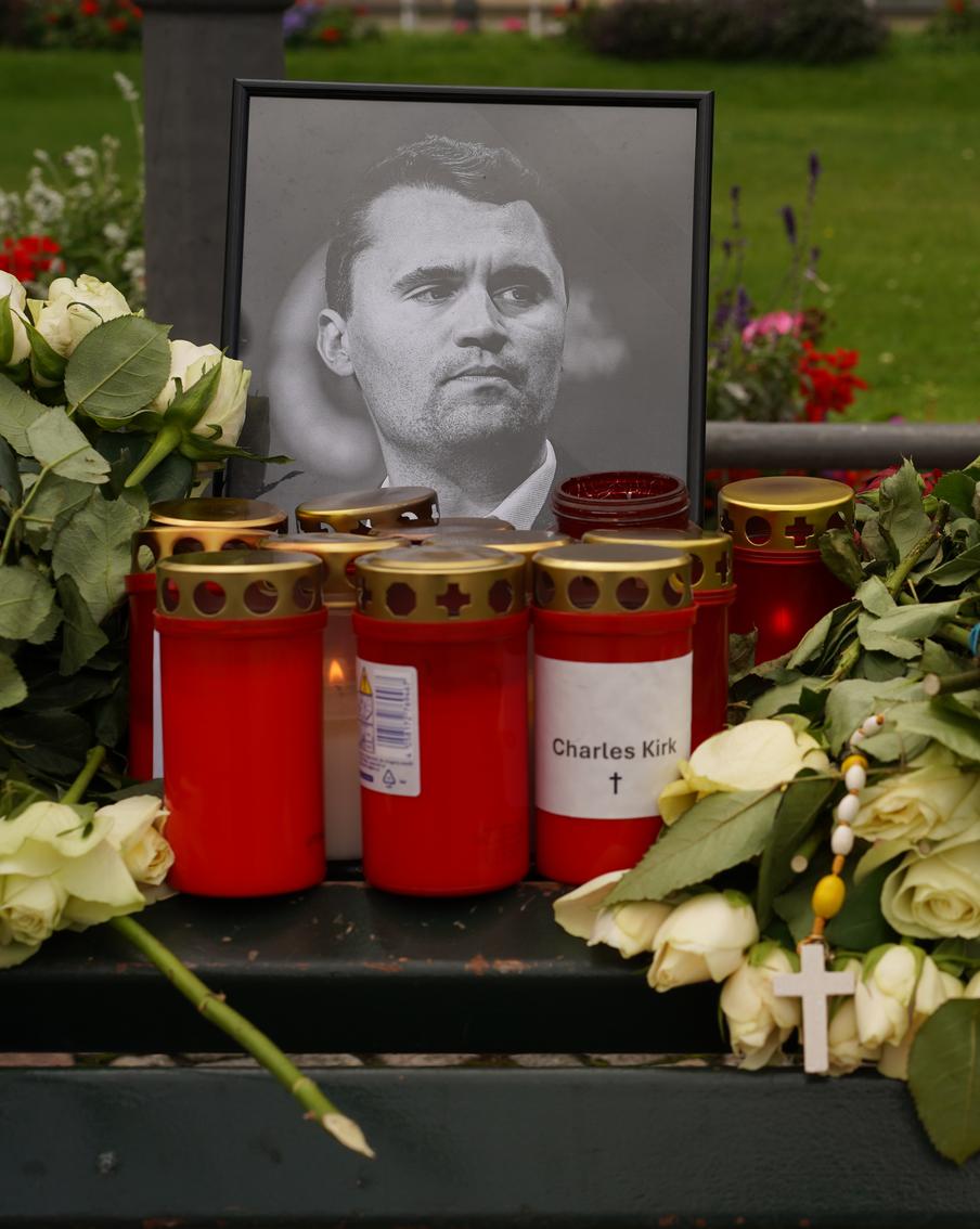 Американские следователи выяснили, из какого оружия был убит активист Чарли Кирк