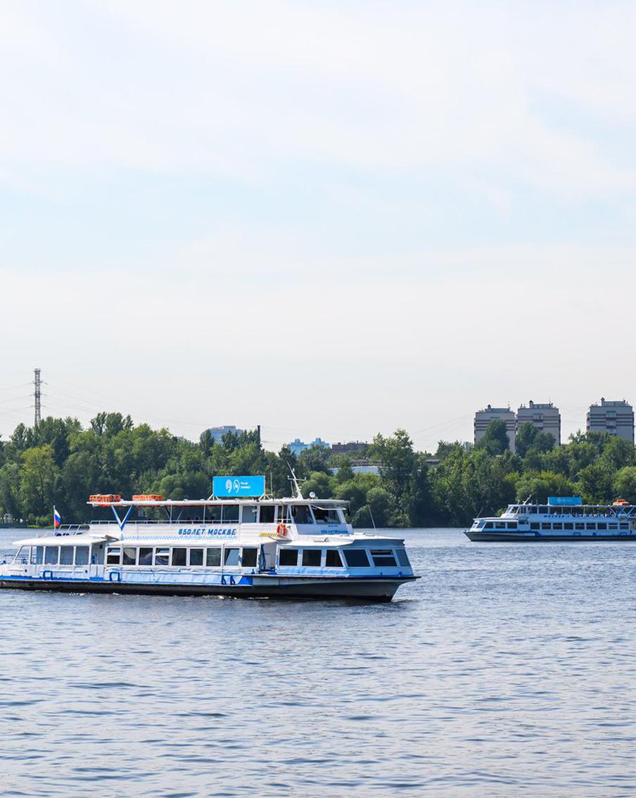 Более 180 тыс. поездок совершили теплоходы от Северного речного вокзала до Химок и Южного Тушина в этом году
