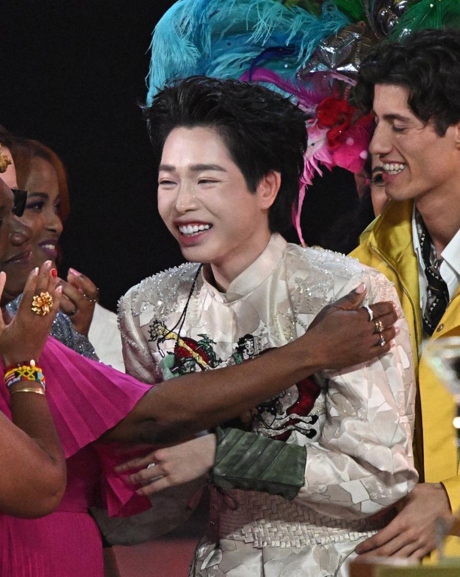 Победитель песенного конкурса "Интервидение" Дык Фук рассказал о планах относительно выигрыша