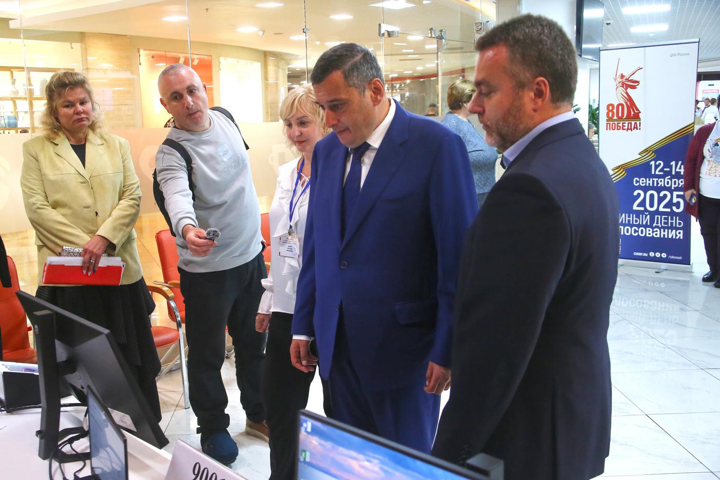 Избранный губернатором Курской области Хинштейн успешно вступил в должность